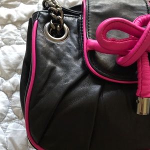 Betsy Johnson Bow Tie Bag 🎀